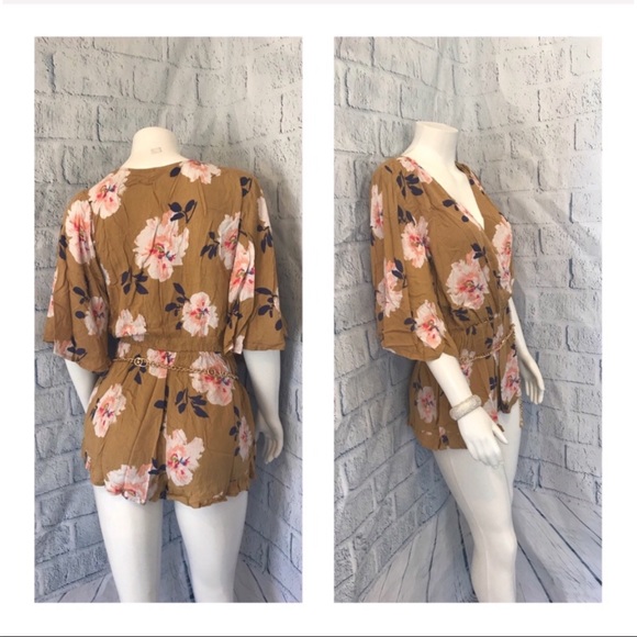 5 ⭐️ Caution - Yellow Floral Kimono Romper - Picture 3 of 6